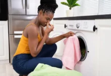 Por Qué la Ropa de mi Lavadora Huele Mal