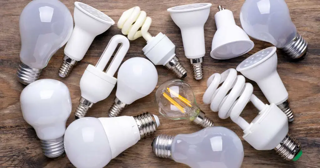 Types of Light Bulbs and Their Energy Efficiency